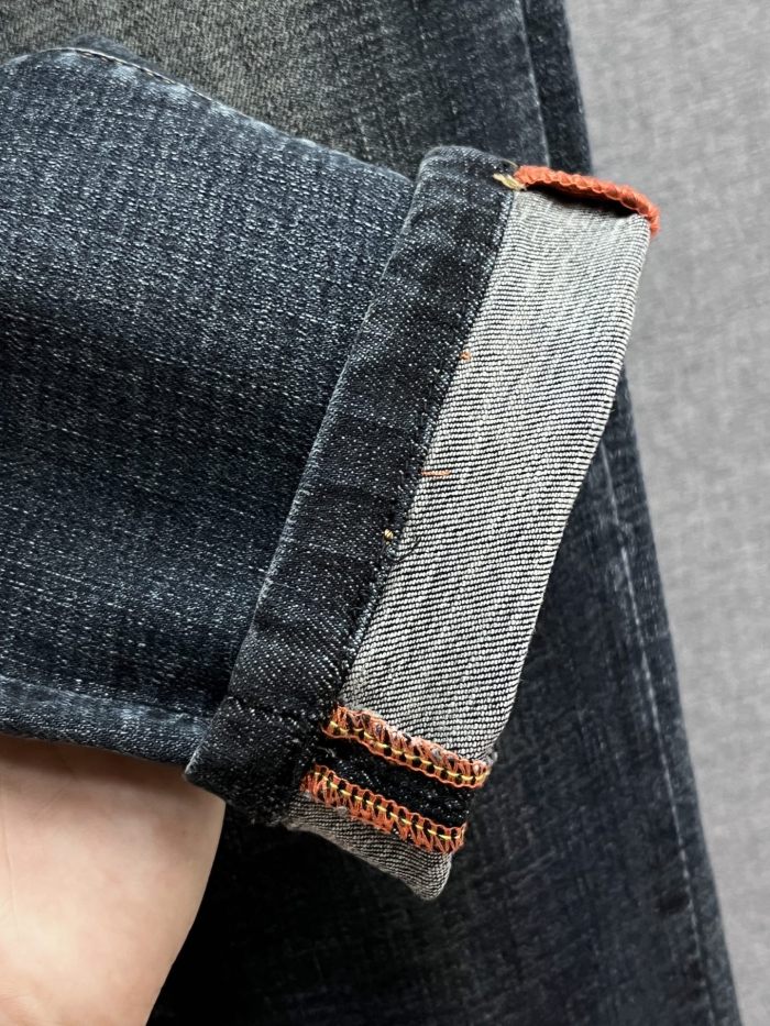 Burberry New Men Jeans Size 28-38