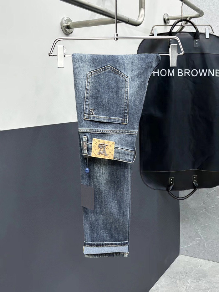 Louis Vuitton New Men Jeans Size 29-38