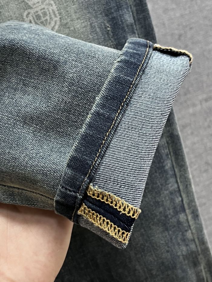 Prada New Men Jeans Size 28-38