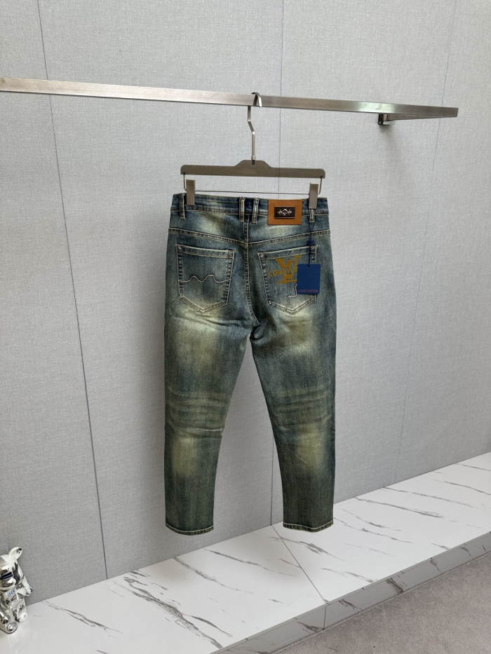 Louis Vuitton New Men Jeans Size 29-38