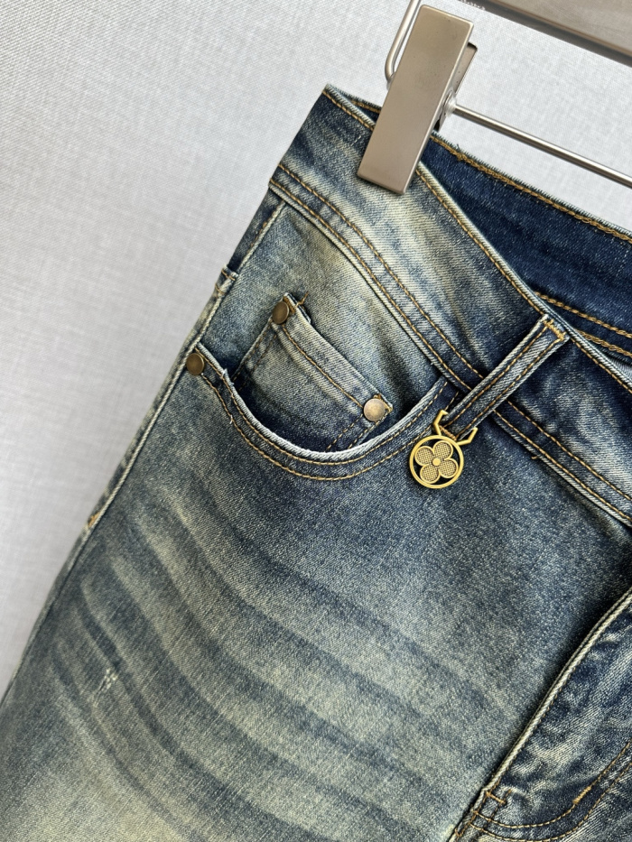 Louis Vuitton New Men Jeans Size 29-38