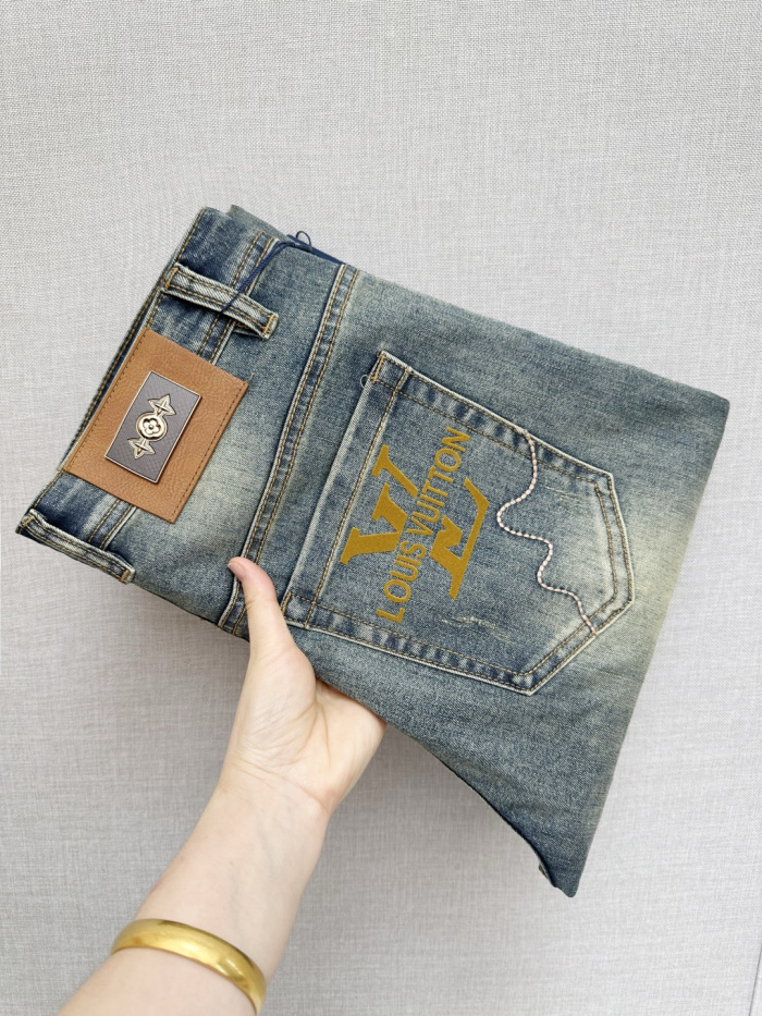 Louis Vuitton New Men Jeans Size 29-38
