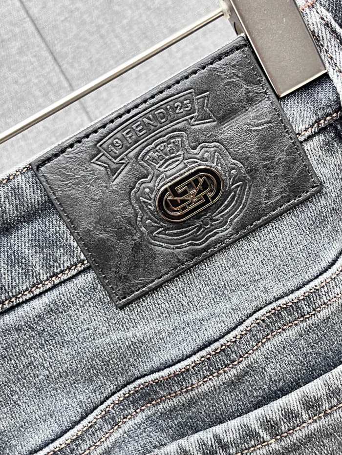 Fendi New Men Jeans Size 29-38
