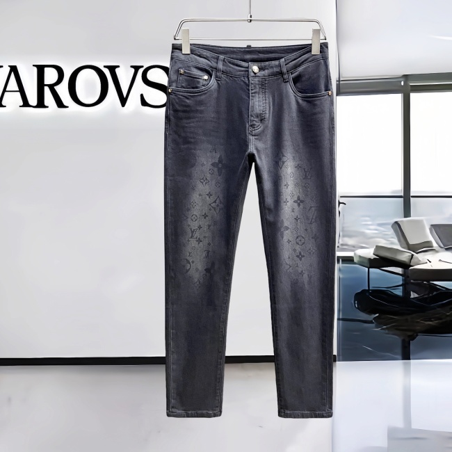 Louis Vuitton New Men Jeans Size 28-38