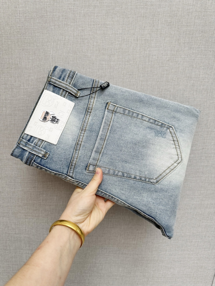 Fendi New Men Jeans Size 29-38