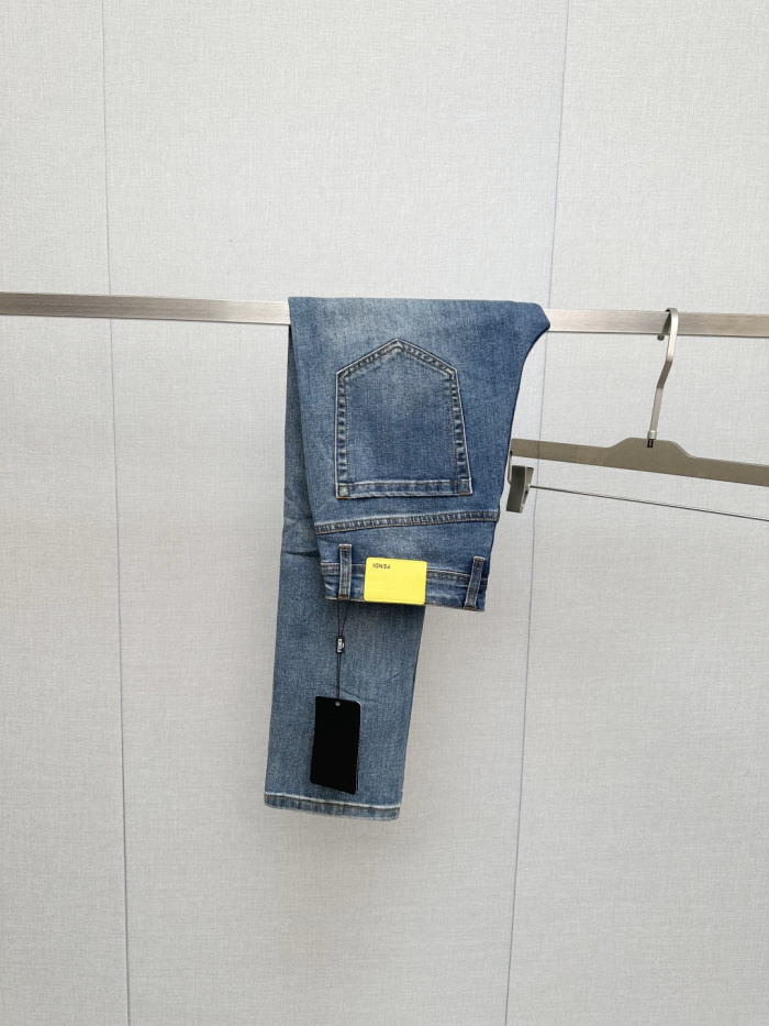Fendi New Men Jeans Size 29-38