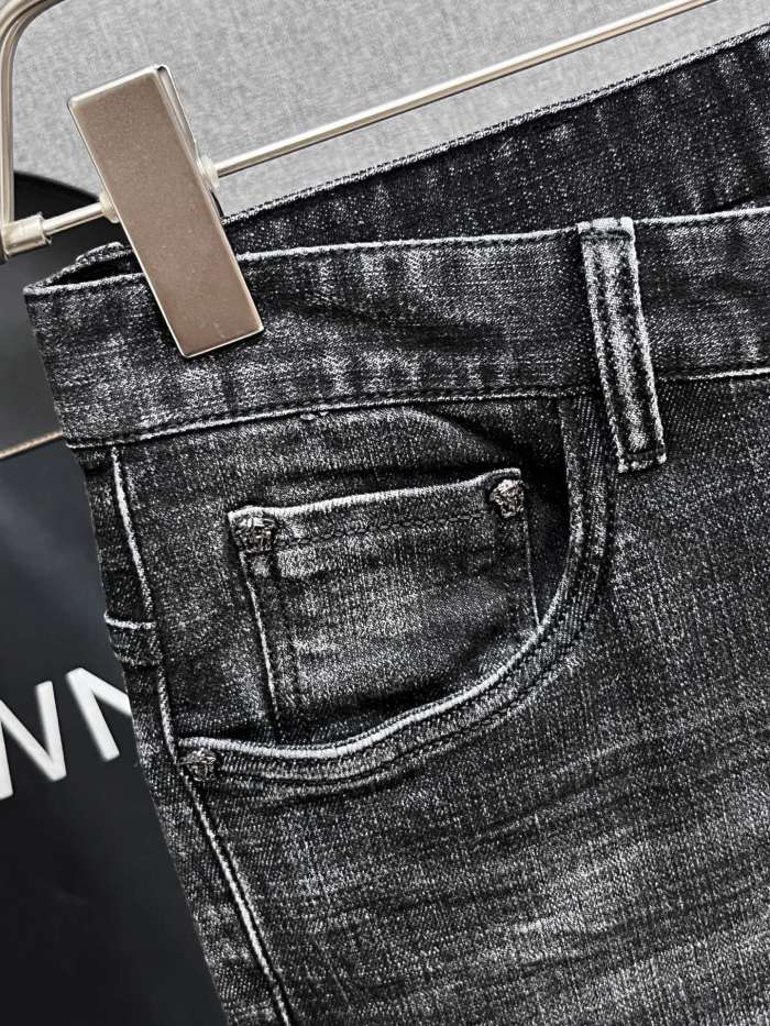 Versace New Men Jeans Size 28-38