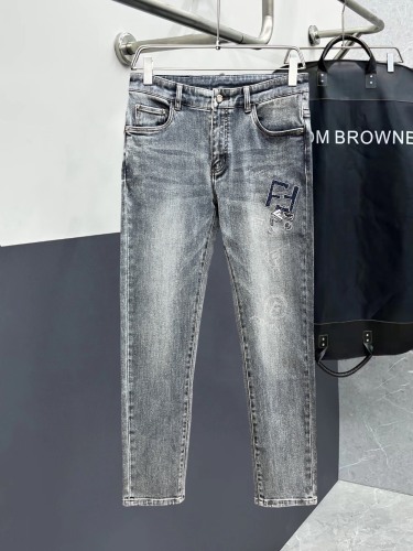 Fendi New Men Jeans Size 29-38