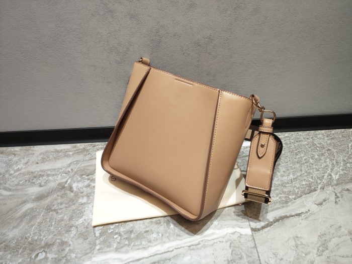 Stella McCartney Women Shoulder Bags Size 23*23*8cm