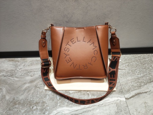Stella McCartney Women Shoulder Bags Size 23*23*8cm