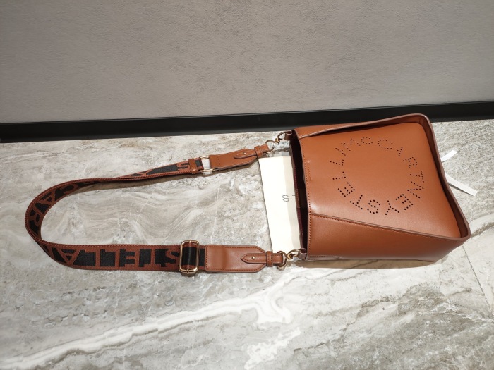 Stella McCartney Women Shoulder Bags Size 23*23*8cm