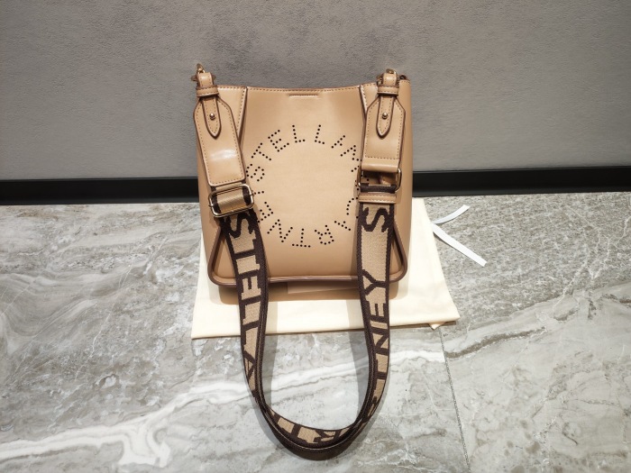 Stella McCartney Women Shoulder Bags Size 23*23*8cm