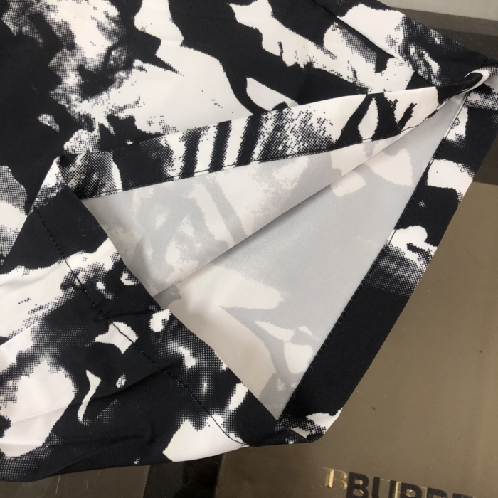 Louis Vuitton Beach Shorts Size M-XXXL