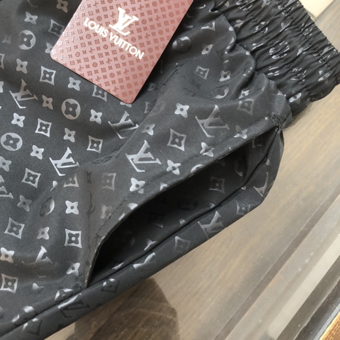 Louis Vuitton Beach Shorts Size M-XXXL