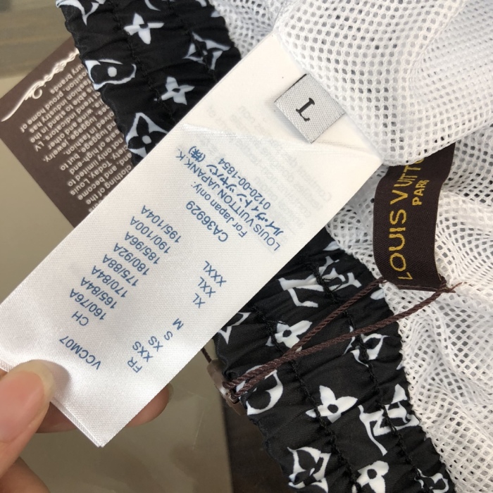 Louis Vuitton Beach Shorts Size M-XXXL
