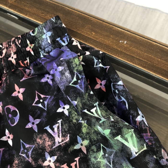 Louis Vuitton Beach Shorts Size M-XXXL