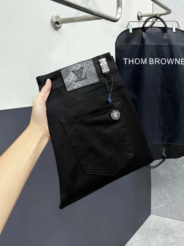 Louis Vuitton New Men Jeans Size 29-38