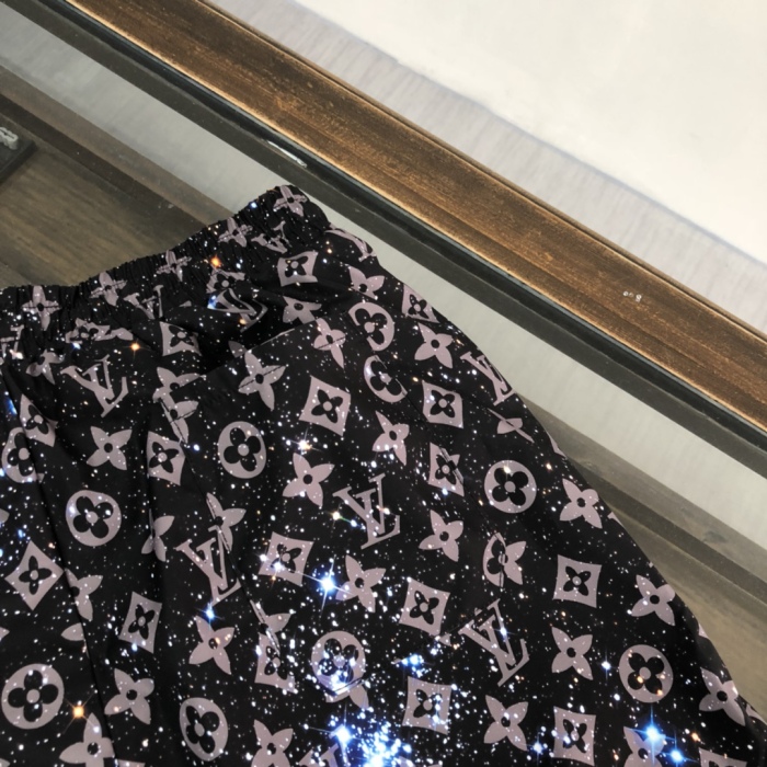 Louis Vuitton Beach Shorts Size M-XXXL