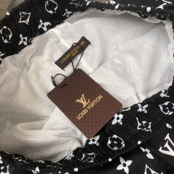 Louis Vuitton Beach Shorts Size M-XXXL