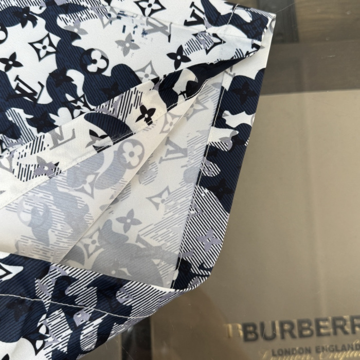 Louis Vuitton Beach Shorts Size M-XXXL