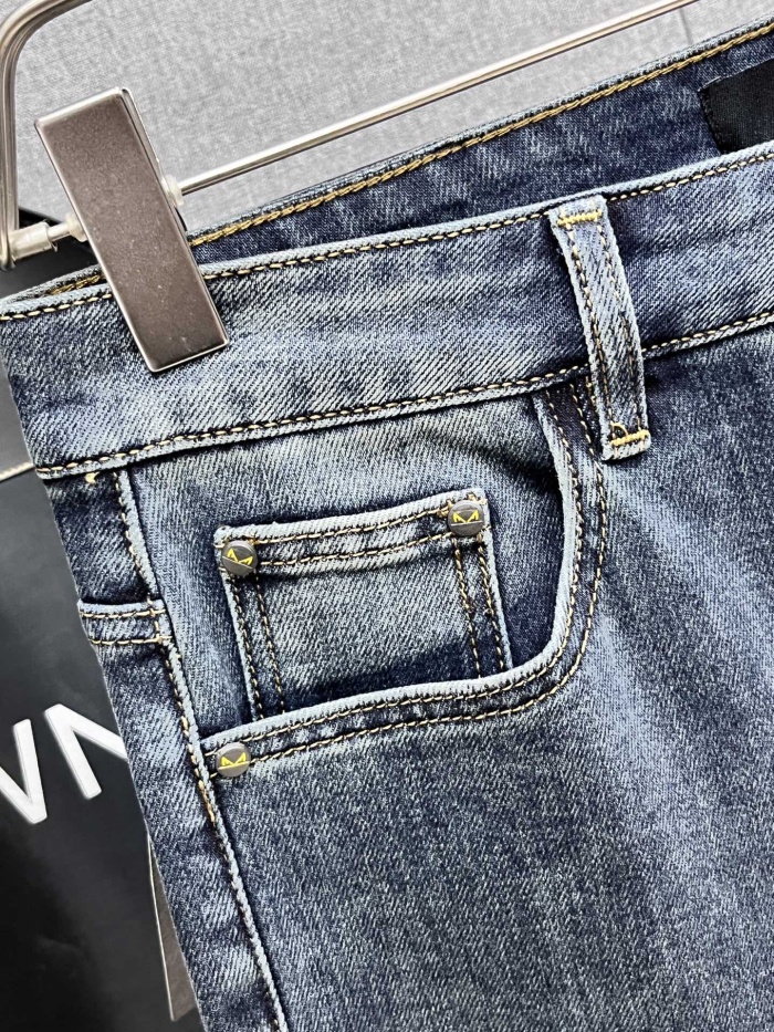 Fendi New Men Jeans Size 29-38