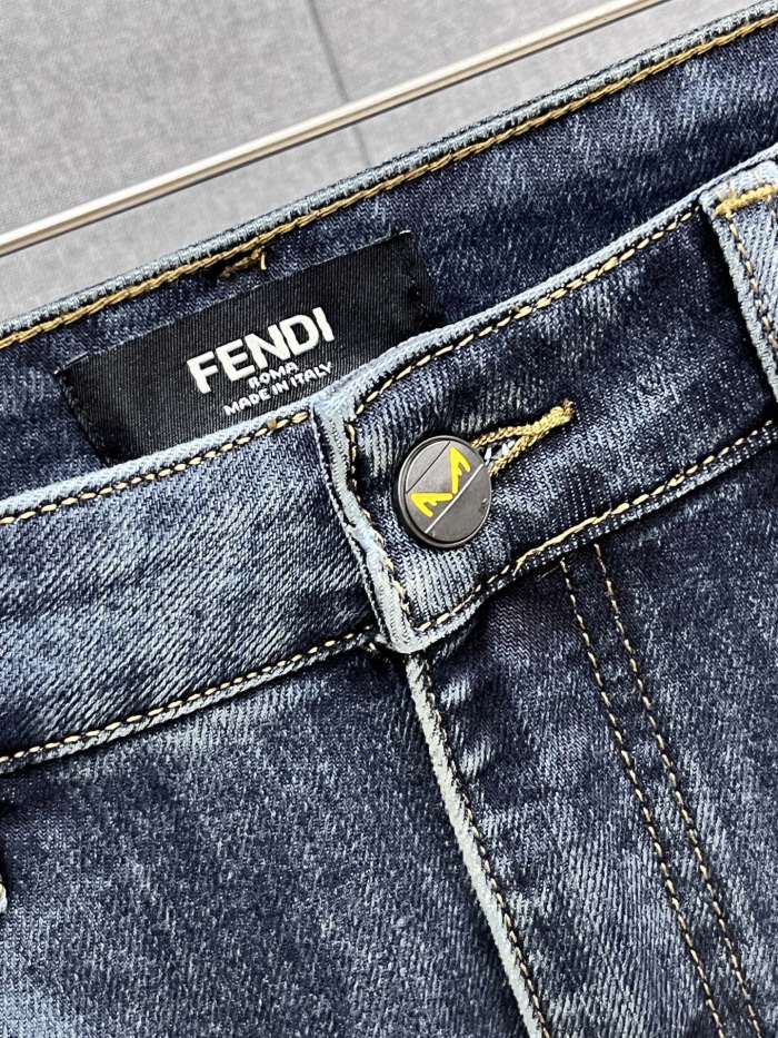Fendi New Men Jeans Size 29-38