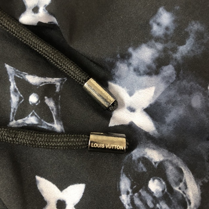 Louis Vuitton Beach Shorts Size M-XXXL
