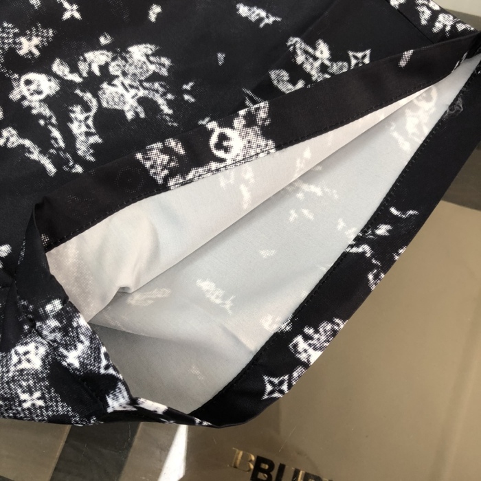 Louis Vuitton Beach Shorts Size M-XXXL