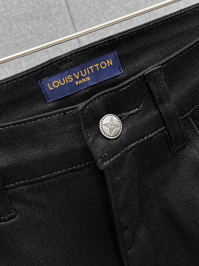 Louis Vuitton New Men Jeans Size 29-38