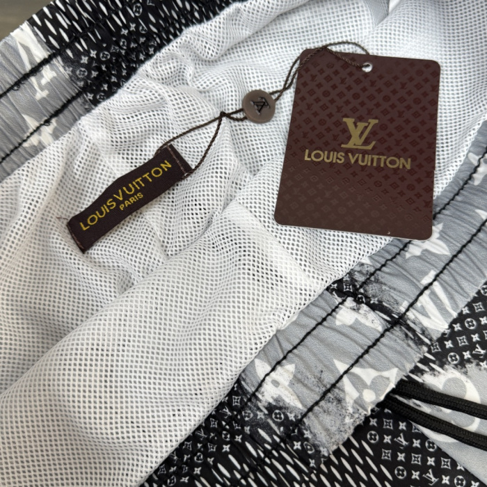 Louis Vuitton Beach Shorts Size M-XXXL