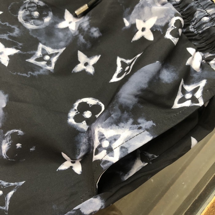 Louis Vuitton Beach Shorts Size M-XXXL