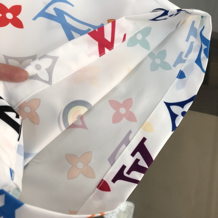Louis Vuitton Beach Shorts Size M-XXXL