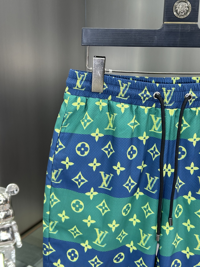 Louis Vuitton Beach Shorts Size M-XXXL