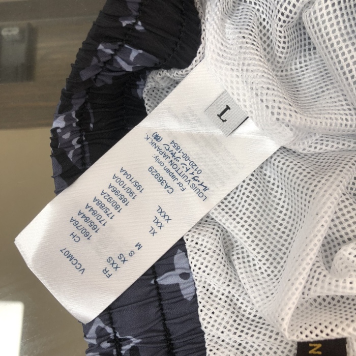 Louis Vuitton Beach Shorts Size M-XXXL