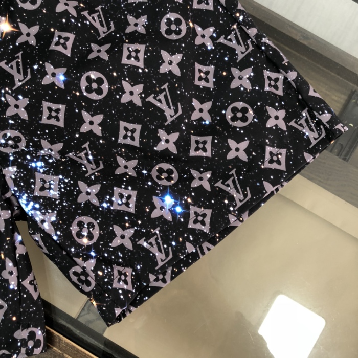 Louis Vuitton Beach Shorts Size M-XXXL