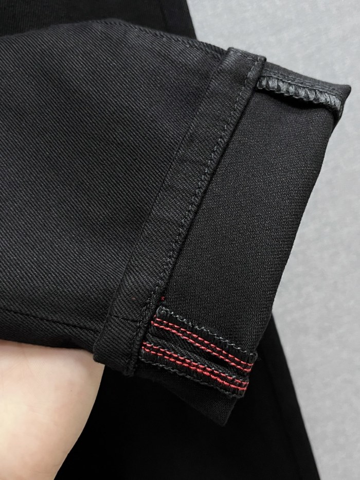 Louis Vuitton New Men Jeans Size 29-38