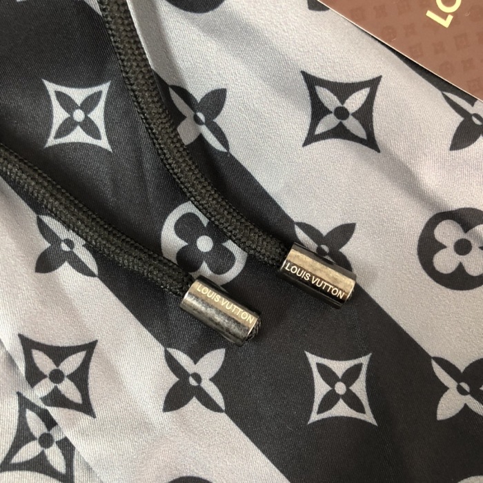Louis Vuitton Beach Shorts Size M-XXXL