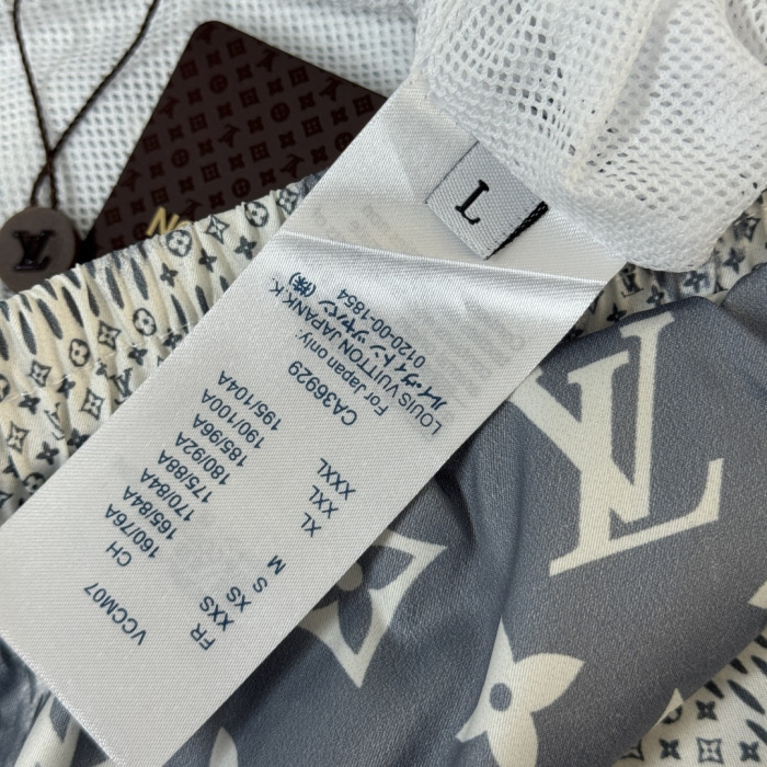 Louis Vuitton Beach Shorts Size M-XXXL