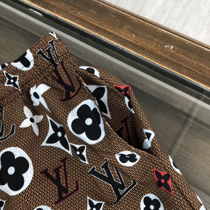 Louis Vuitton Beach Shorts Size M-XXXL