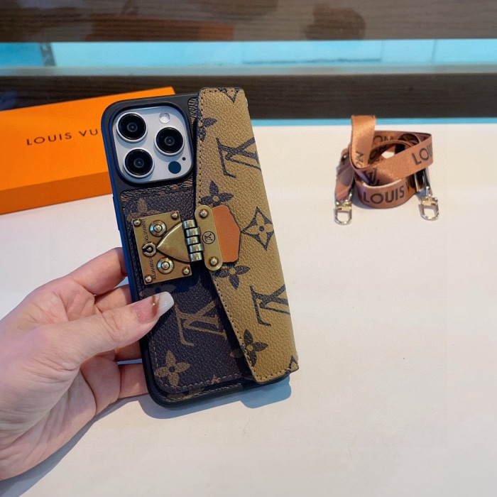 Louis Vuitton Phone Case iPhone 13 - 17
