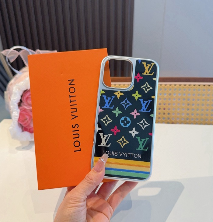 Louis Vuitton Phone Case iPhone 13 - 17