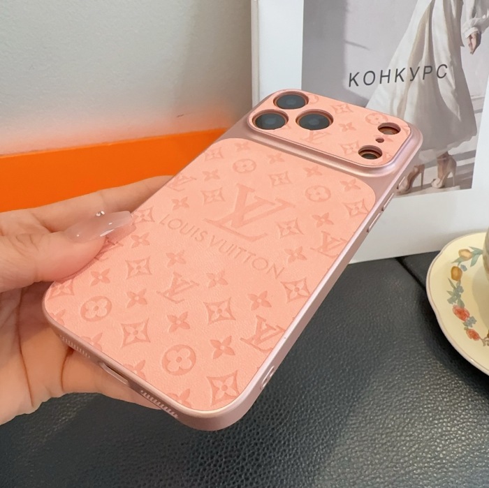Louis Vuitton Phone Case iPhone 13 - 17