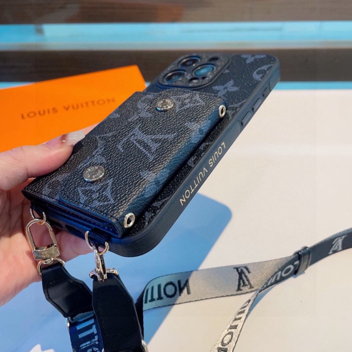 Louis Vuitton Phone Case iPhone 13 - 17