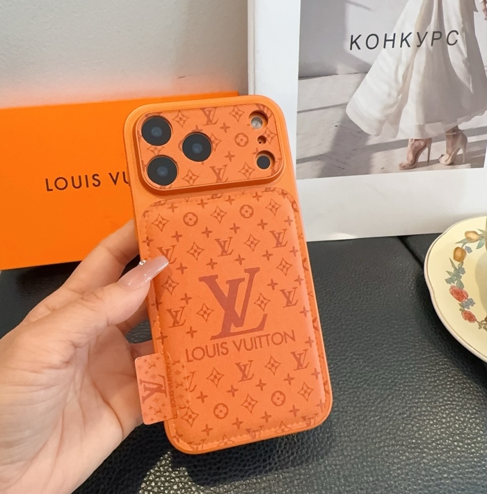 Louis Vuitton Phone Case iPhone 13 - 17