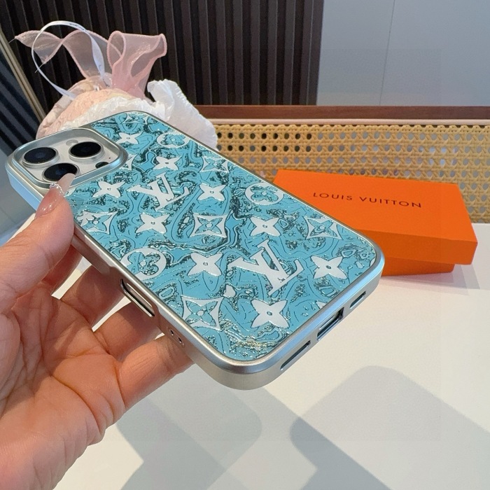 Louis Vuitton Phone Case iPhone 13 - 17