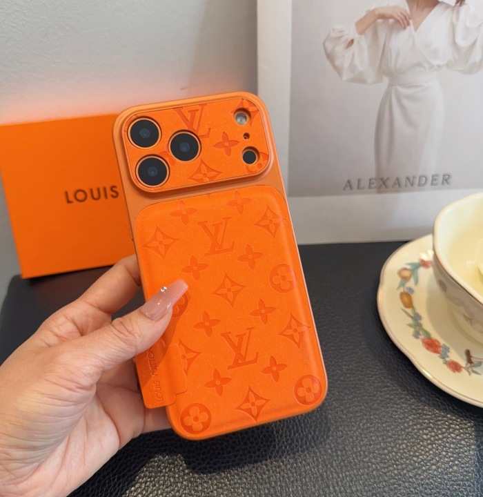 Louis Vuitton Phone Case iPhone 13 - 17