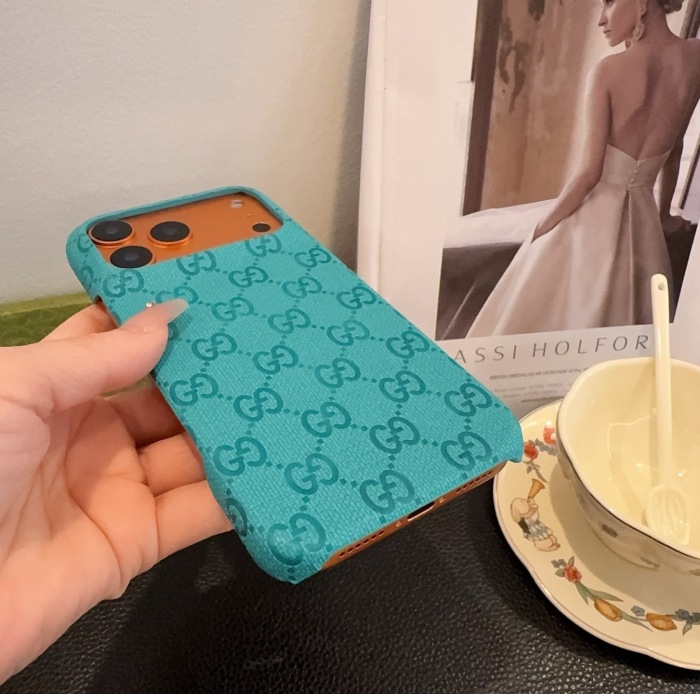 Gucci Phone Case iPhone 13 - 17
