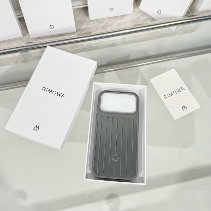 Rimowa Phone Case iPhone 17