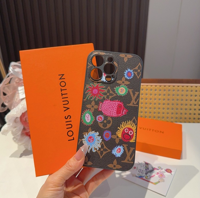 Louis Vuitton Phone Case iPhone 13 - 17
