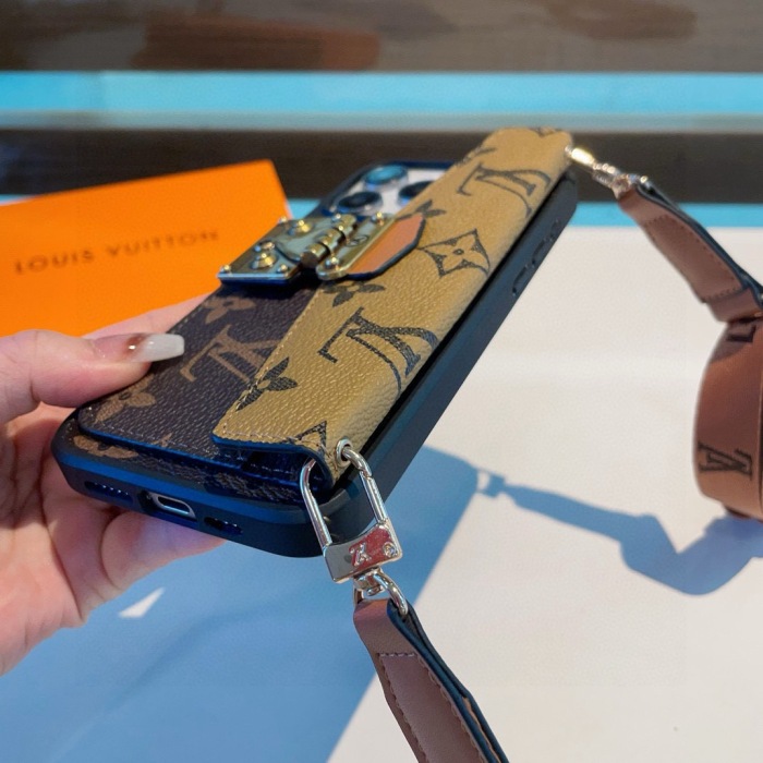 Louis Vuitton Phone Case iPhone 13 - 17